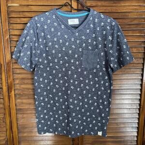 Free Planet Boy's Short Sleeve T-Shirt - Gray V-Neck Palm Trees - Size XL (18)